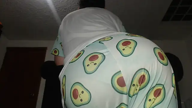 prettyangelsquirt online show from March 8, 8:57 pm