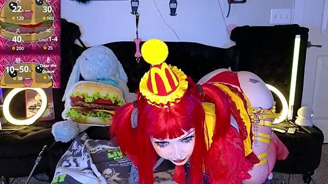 Ivey and James online show from September 27, 8:58 pm