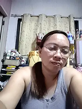 asianwet4u online show from March 2, 8:16 am