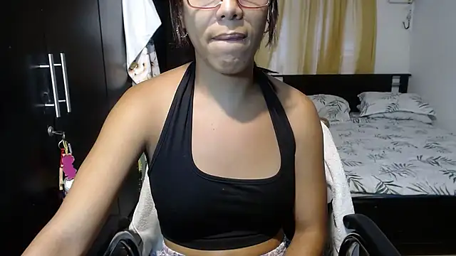 sensual nataliee online show from February 12, 10:26 pm