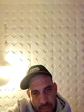 Codymc89 online show from October 12, 5:56 pm