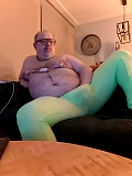 Bibear197511 online show from November 19, 6:08 pm