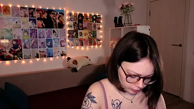 MilenaSaint online show from February 5, 3:02 am