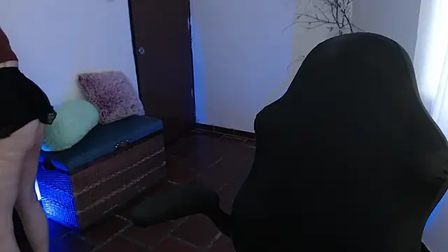 ms sofia x online show from March 6, 6:16 pm