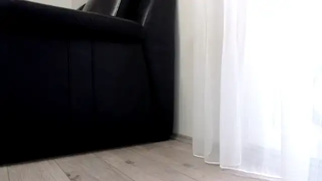 Snapshot of SofiaLenis chatting on December 23, 8:22 am SofiaLenis online show from December 23, 8:22 am