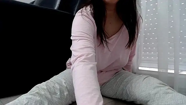 Snapshot of SofiaLenis chatting on November 30, 1:04 pm SofiaLenis online show from November 30, 1:04 pm