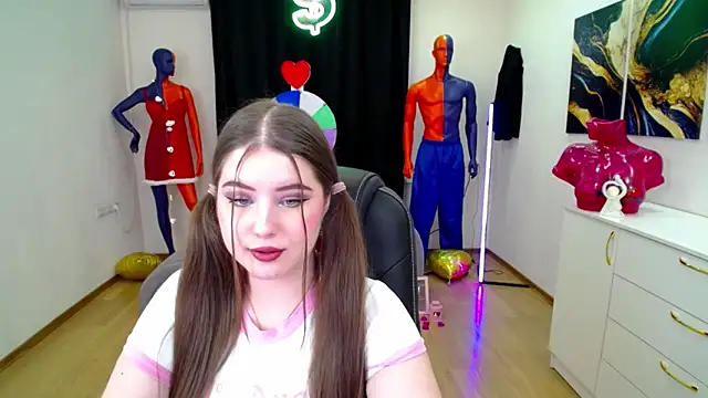 NicoleFoxery online show from February 16, 9:27 pm