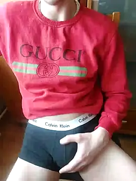 MlodyDres online show from January 17, 8:45 am