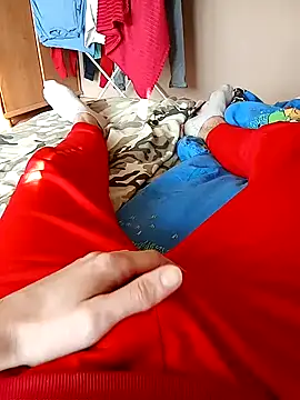 MlodyDres online show from February 5, 11:34 am