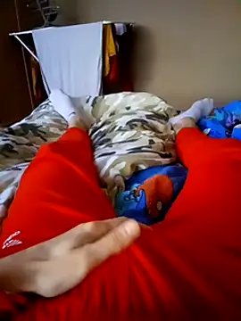 MlodyDres online show from February 16, 4:21 pm