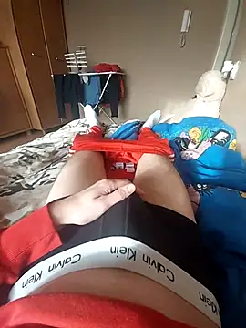 MlodyDres online show from March 5, 2:34 pm