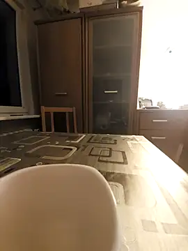 MlodyDres online show from October 1, 5:30 pm