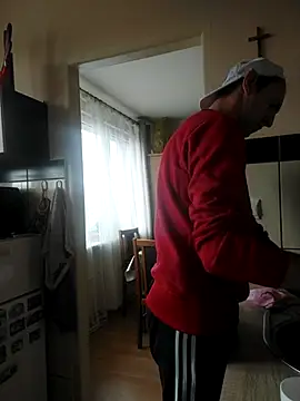 MlodyDres online show from October 17, 6:49 am