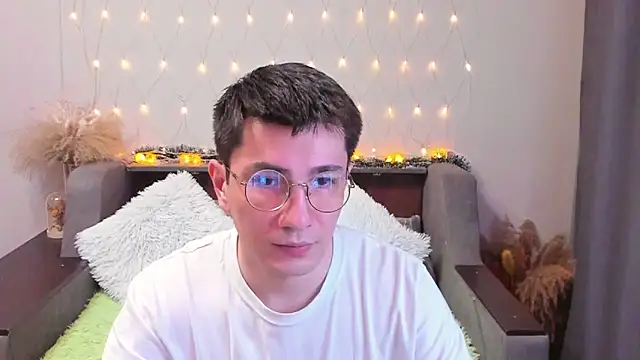 Snapshot of Yumi_steve chatting on January 11, 10:07 pm Yumi steve online show from January 11, 10:07 pm