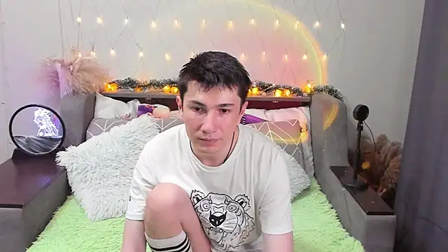 Snapshot of Yumi_steve chatting on September 11, 8:31 pm Yumi steve online show from September 11, 8:31 pm