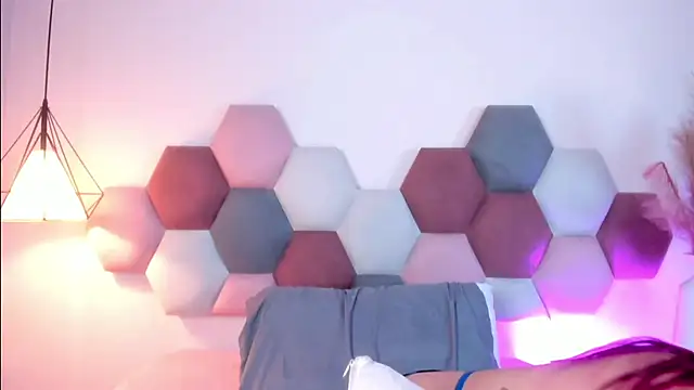 Snapshot of JupiteFox chatting on January 31, 3:00 pm JupiteFox online show from January 31, 3:00 pm