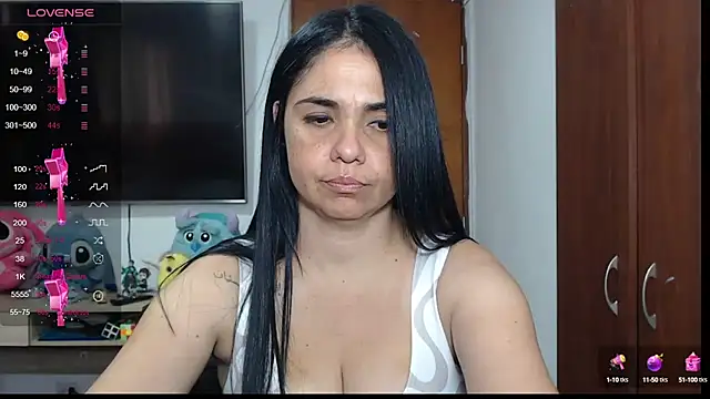 selena ferri online show from January 10, 10:25 pm