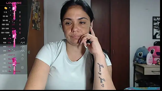 selena ferri online show from March 17, 8:19 pm