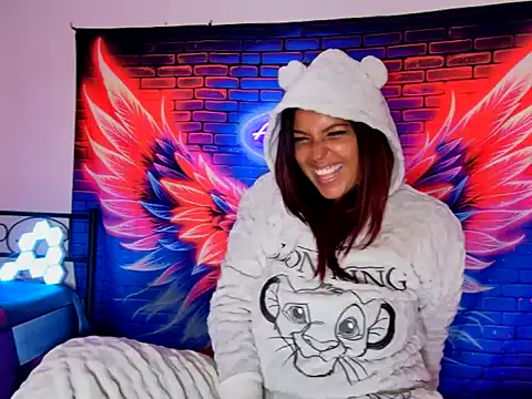 Snapshot of allyson22andy chatting on February 21, 9:43 pm allyson22andy online show from February 21, 9:43 pm