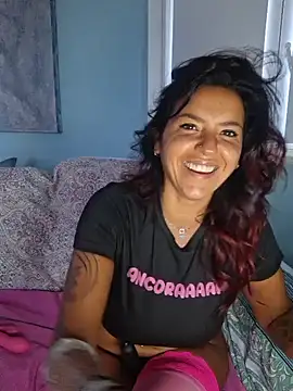 Snapshot of allyson22andy chatting on November 29, 3:15 pm allyson22andy online show from November 29, 3:15 pm