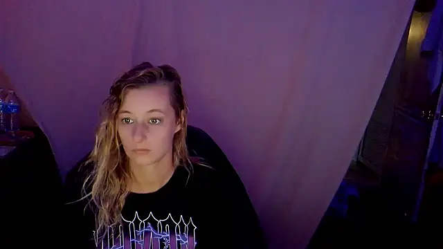 Snapshot of AsiaGoesPro chatting on October 25, 1:51 pm AsiaGoesPro online show from October 25, 1:51 pm