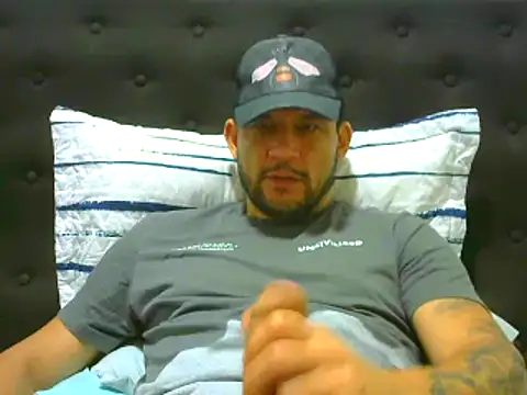 altenori112 online show from October 16, 11:17 pm