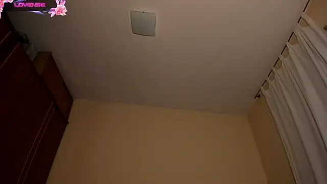 stefany miller77 online show from October 20, 5:08 am