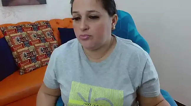 Kerly Doll online show from February 13, 6:16 pm