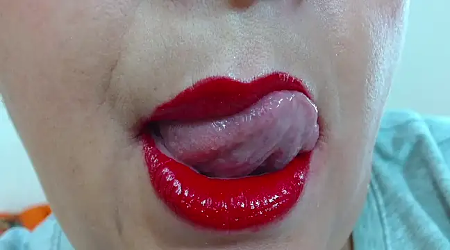 Kerly Doll online show from February 14, 12:19 am