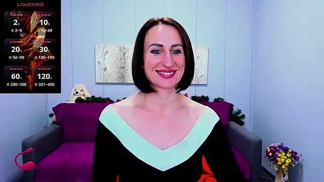 Nia Smithh online show from December 30, 1:03 pm