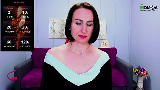 Nia Smithh online show from March 6, 3:45 pm