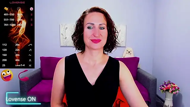 Nia Smithh online show from September 27, 5:34 am