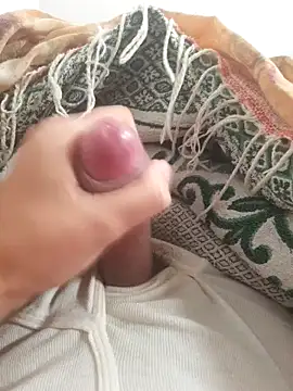 Snapshot of Ummfuss1 chatting on December 16, 3:00 pm Ummfuss1 online show from December 16, 3:00 pm