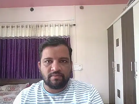 Snapshot of dhruv_love chatting on November 17, 7:58 am dhruv love online show from November 17, 7:58 am