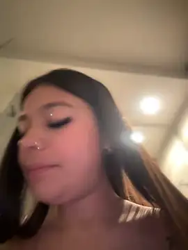 Alyshanon18 online show from December 27, 8:45 am