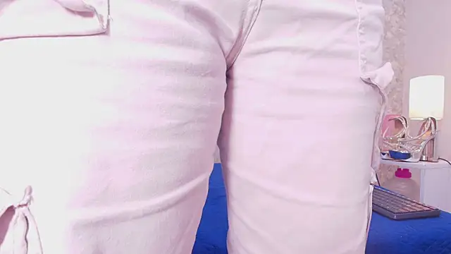 Snapshot of samanta_360 chatting on January 22, 11:56 am samanta 360 online show from January 22, 11:56 am