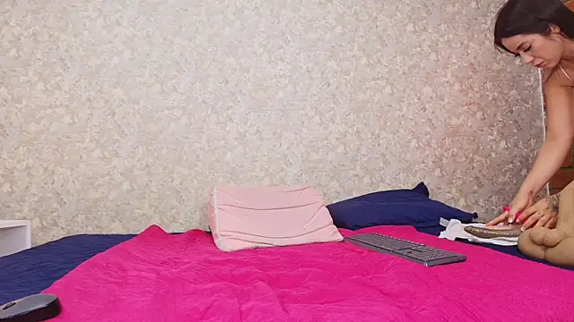 Snapshot of samanta_360 chatting on September 9, 12:05 pm samanta 360 online show from September 9, 12:05 pm