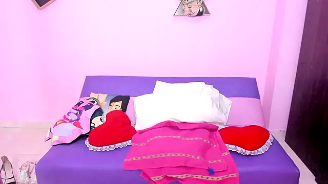 MATURE WHOR33 online show from October 4, 12:03 pm