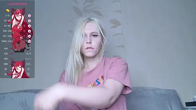 Snapshot of Evelyn_rabbit chatting on March 7, 1:51 pm Evelyn rabbit online show from March 7, 1:51 pm