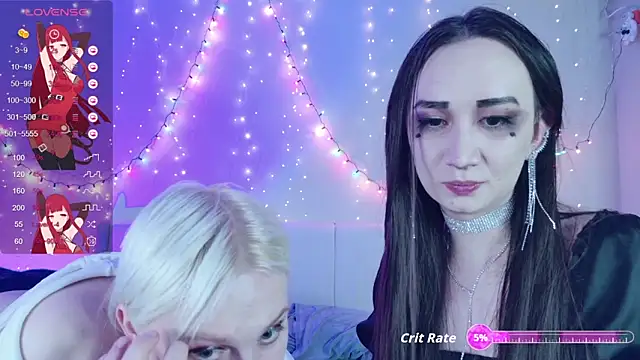 Snapshot of Evelyn_rabbit chatting on October 27, 6:56 pm Evelyn rabbit online show from October 27, 6:56 pm