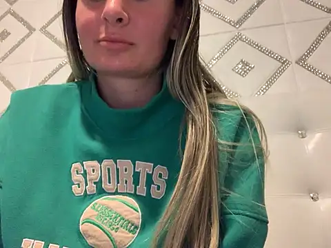 Alyssa rhoades online show from February 21, 2:28 am