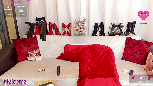 Snapshot of PrettySofie chatting on January 22, 2:03 pm PrettySofie online show from January 22, 2:03 pm