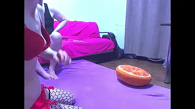 evehotty online show from January 24, 8:11 pm