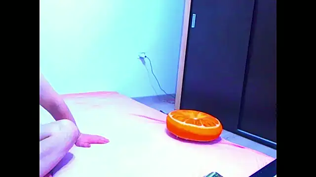 evehotty online show from March 15, 8:10 pm