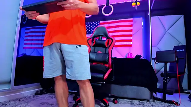 Aydenmiller96 online show from September 21, 4:14 am