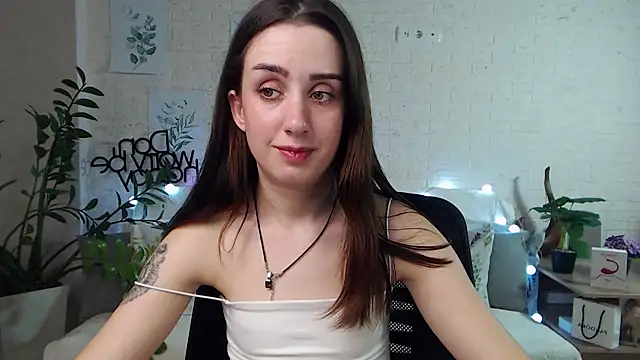 FranceskoJones online show from January 31, 12:39 am