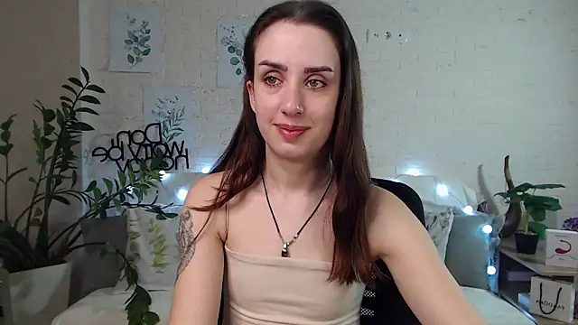 FranceskoJones online show from February 3, 11:47 pm