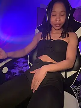 thebrattygoddess online show from February 5, 9:57 am