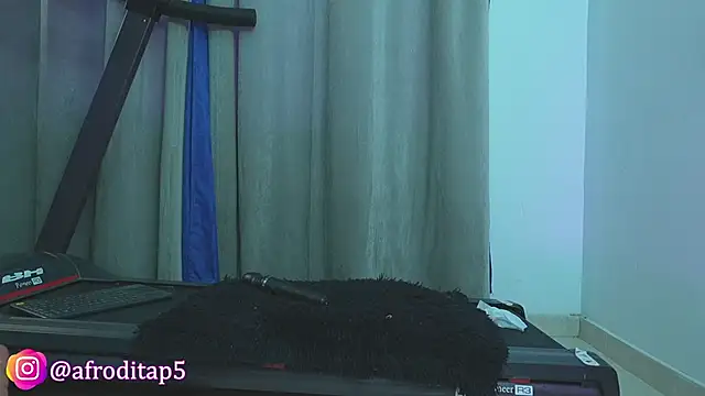 afroditaP  online show from February 1, 3:50 pm