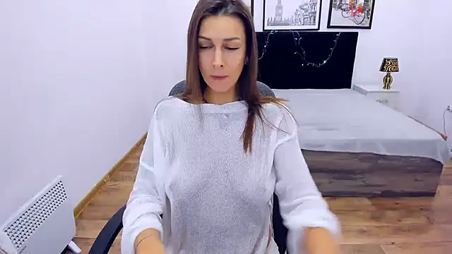 AlexiaDarren online show from December 16, 9:41 pm